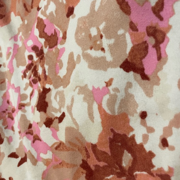 NWOT Lou & Grey super soft L joggers - Picture 3 of 3